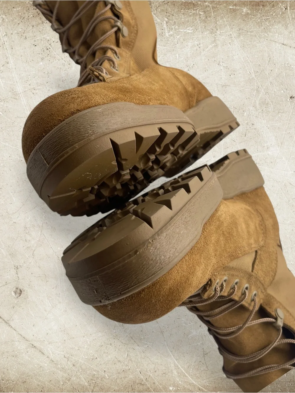 McRae US Army GoreTex Combat Boots Coyote Brown 10.5R NSN 8430-01-632-5908